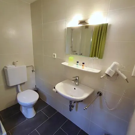 Guest house In Bb - Pension Forelle - Double Forbach